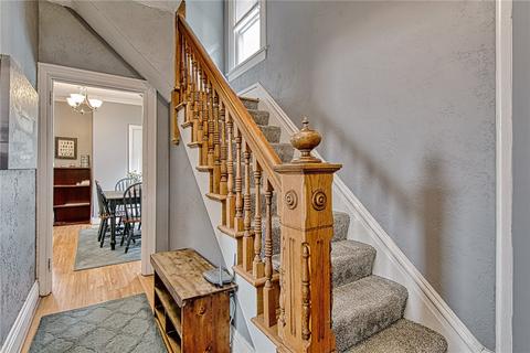 205 Hook St, Mars, PA 16046 photo 8
