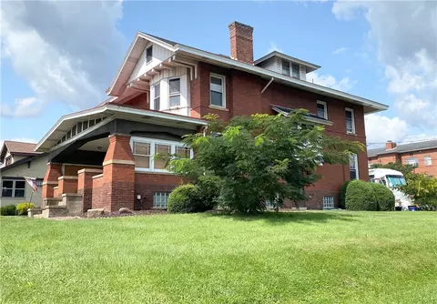 1085 E High St, Waynesburg, PA 15370