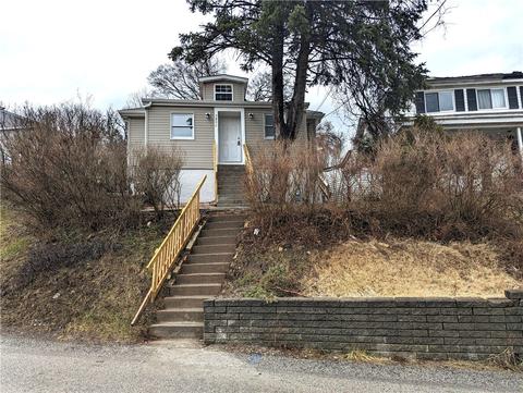 3895 Willett Rd, Pittsburgh, PA 15227