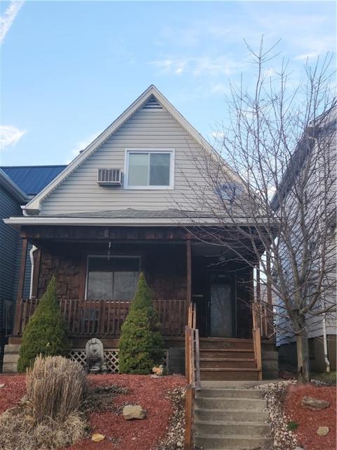 528 Longfellow St, Vandergrift, PA 15690