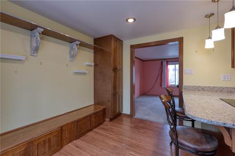140 Dover Dr, Coraopolis, PA 15108 photo 6