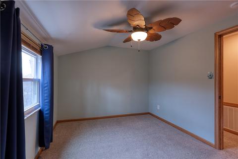 140 Dover Dr, Coraopolis, PA 15108 photo 14