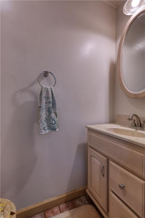 140 Dover Dr, Coraopolis, PA 15108 photo 21