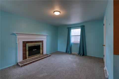 140 Dover Dr, Coraopolis, PA 15108 photo 11