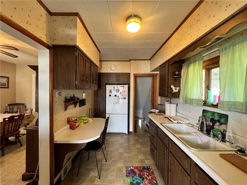 1417 Pacific Ave, Monaca, PA 15061 photo 8