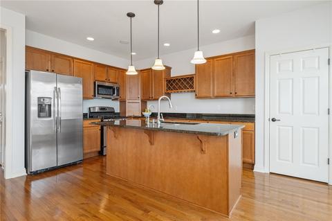 546 E Vanderbilt Dr, Mars, PA 16046 photo 5