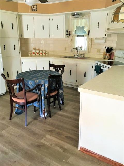 9 Oak Ln, Eighty Four, PA 15330 photo 12