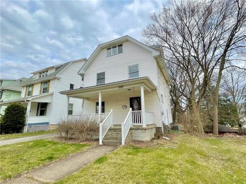1408 Delaware Ave, New Castle, PA 16105