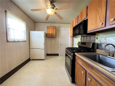 322 Silver Maple Ave, Smith, PA 15054 photo 5