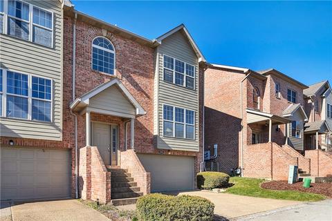 1006 Augusta Ln, Jeannette, PA 15644