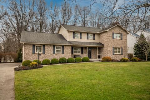 903 Brandywine Dr, Hermitage, PA 16148