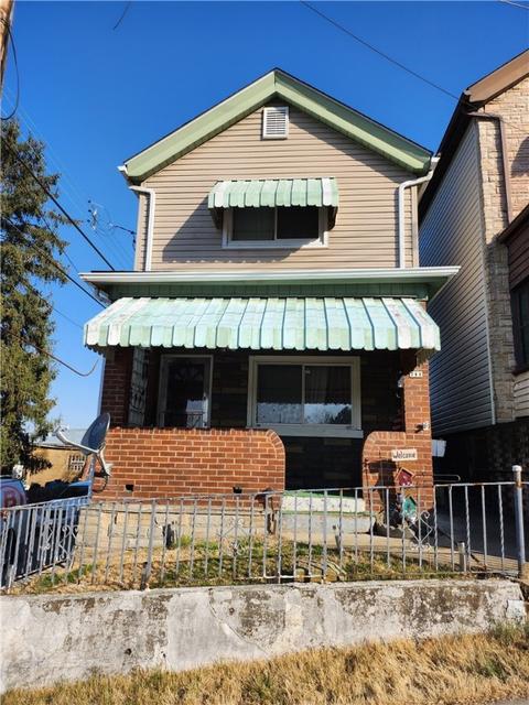 711 8th St, Glassport, PA 15045