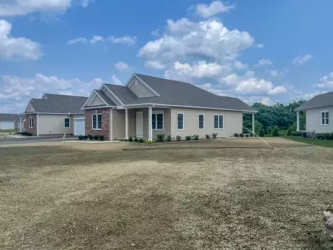 90 Wynfield Ln, New Wilmington, PA 16142
