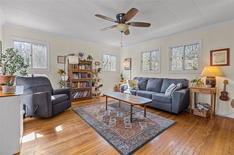2312 Ferguson Rd, Hampton, PA 15101 photo 9