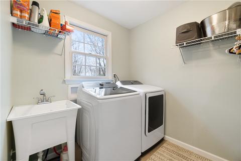 528 Pine Bluff Dr, Mars, PA 16046 photo 22