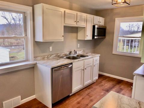 3617 3rd Ave, Koppel, PA 16136 photo 7