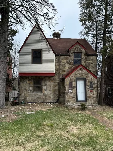 1825 Mcnary Blvd, Pittsburgh, PA 15221