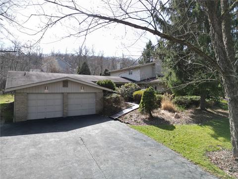 299 Blue Run Rd, Cheswick, PA 15024