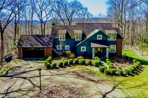 3 Little Sewickley Creek Rd, Sewickley, PA 15143