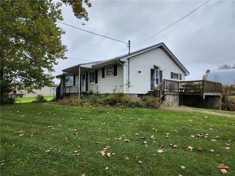 991 Simpson Rd, Indiana, PA 15701
