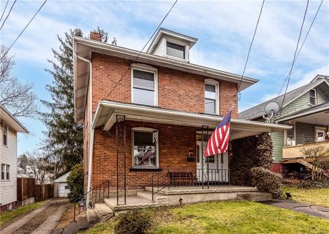 48 W Hallam, Washington, PA 15301