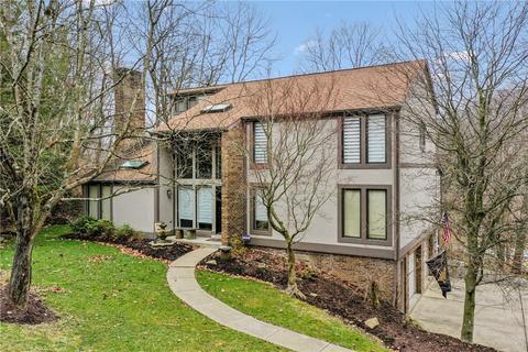 2064 Lake Marshall Dr, Gibsonia, PA 15044