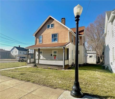 332 W Main St, Sharpsville, PA 16150