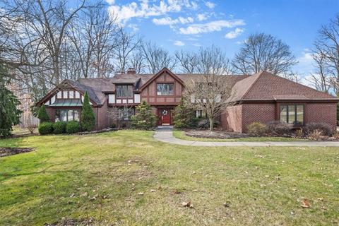 210 La Grande Dr, Cranberry Township, PA 16066