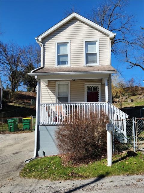 120 Ayers Ave, Butler, PA 16001