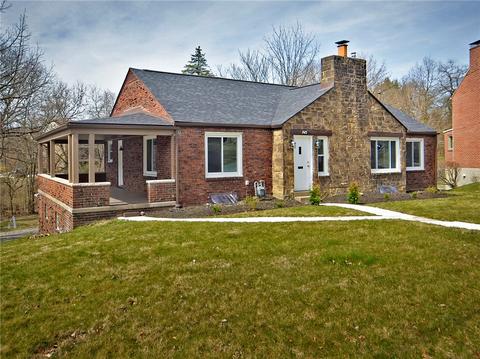945 William Penn Ct, Pittsburgh, PA 15221