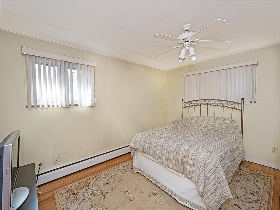  226 Anita Ave, Squirrel Hill, PA 15217 photo 16