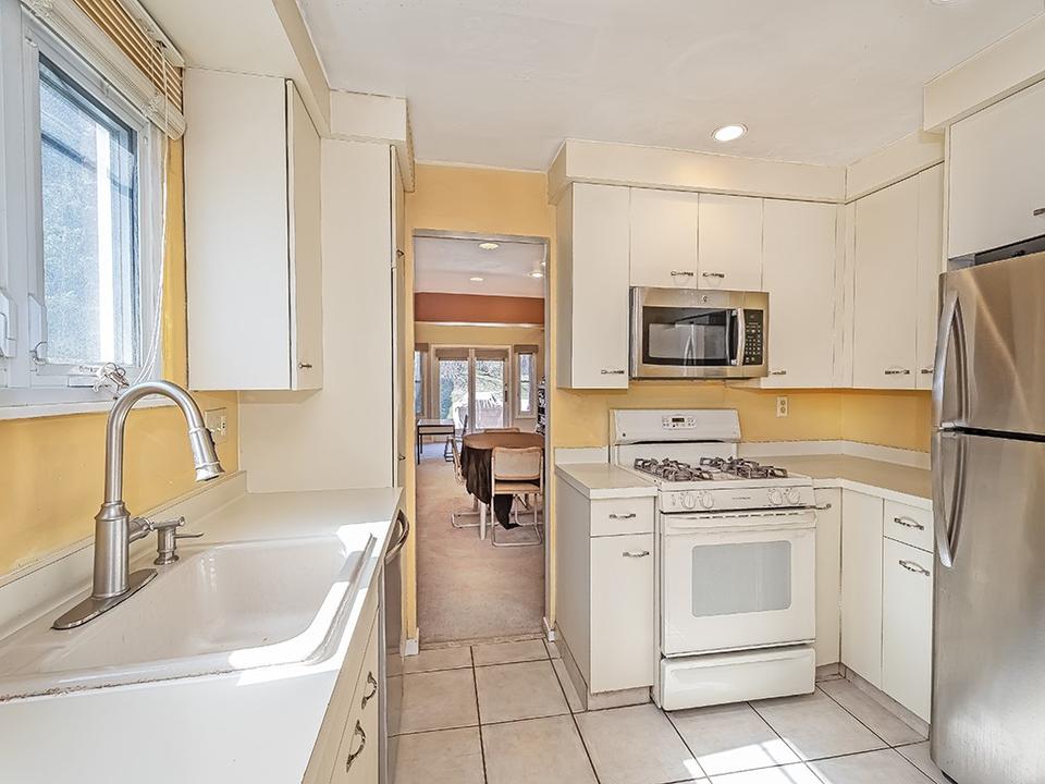  226 Anita Ave, Squirrel Hill, PA 15217 photo 14