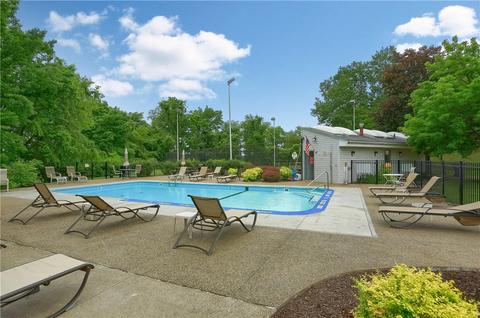 555 Sloop Rd #18, Mccandless, PA 15237 photo 15