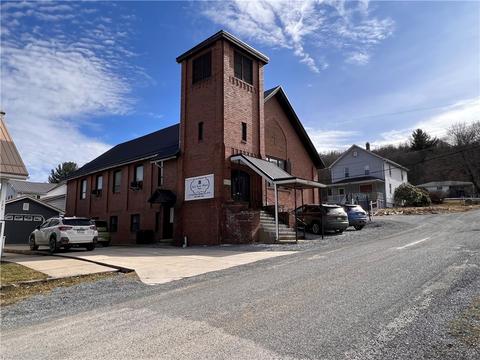 147 First St, Rossiter, PA 15772