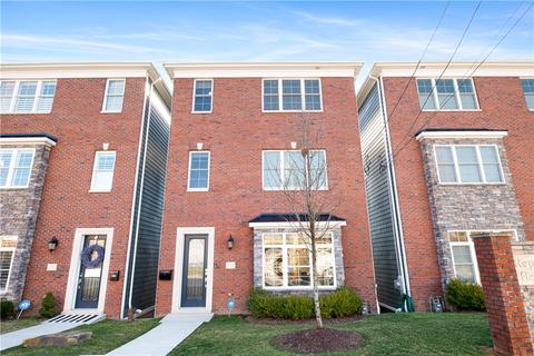 221 Republic St, Mount Washington, PA 15211
