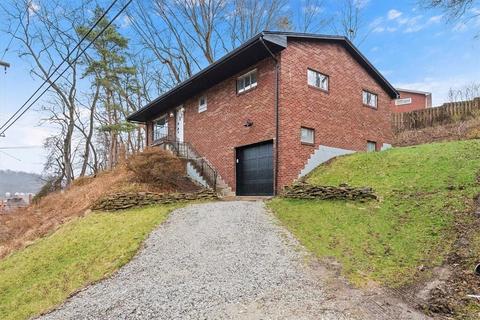 15 Norwood St, Mckees Rocks, PA 15136