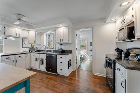 2305 Lambeth Dr, Pittsburgh, PA 15241 photo 12