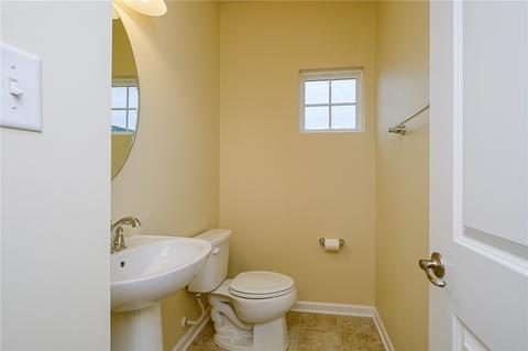 1301 Pointe View Dr, Mars, PA 16046 photo 6