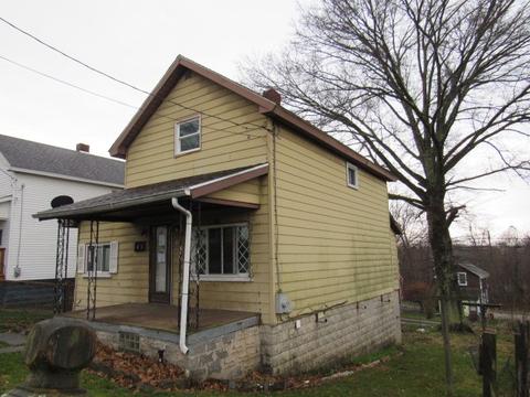45 S Larimer Ave, Bobtown, PA 15315