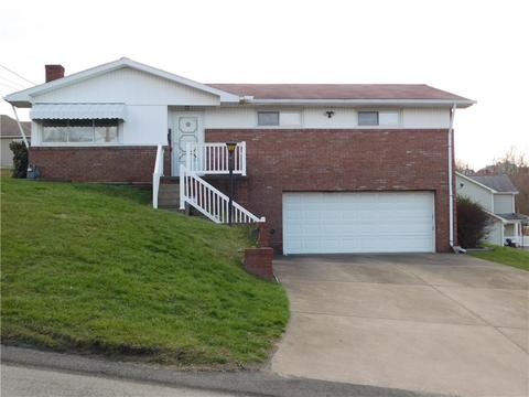 192 Bailey Ave, Uniontown, PA 15401