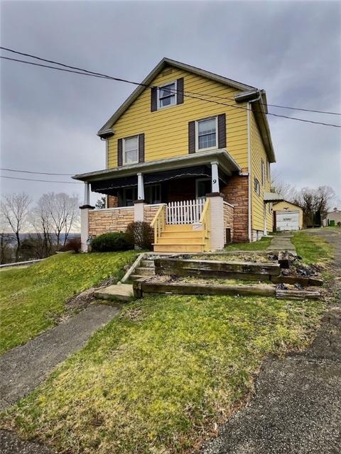 9 Spring St, New Castle, PA 16101