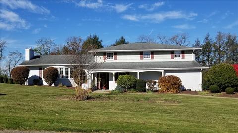 116 Claremont Dr, Lower Burrell, PA 15068