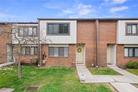 103 Springwater Ct, Coraopolis, PA 15108