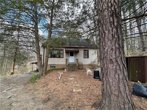 4363 Mount Royal Blvd, Hampton, PA 15101