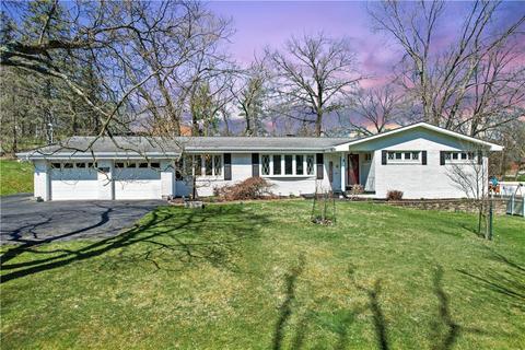529 E Mcmurray Rd, Mcmurray, PA 15317