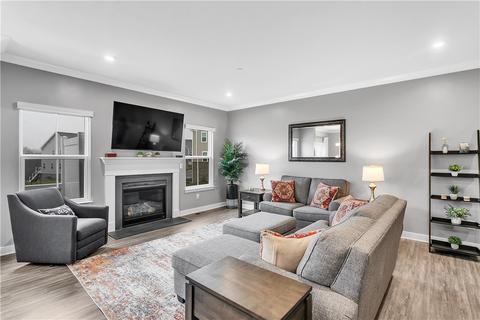 300 Helenium Dr, Mars, PA 16046 photo 8