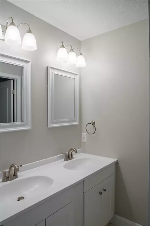 1070 Chapel Rd, Monaca, PA 15061 photo 14