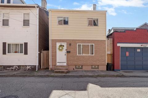 2408 Larkins Way, Pittsburgh, PA 15203