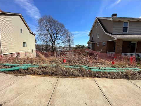 159 Meridan St, Pittsburgh, PA 15211
