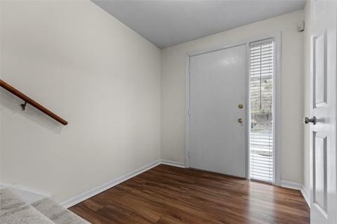 1573 Pinehurst Dr, Pittsburgh, PA 15241 photo 2